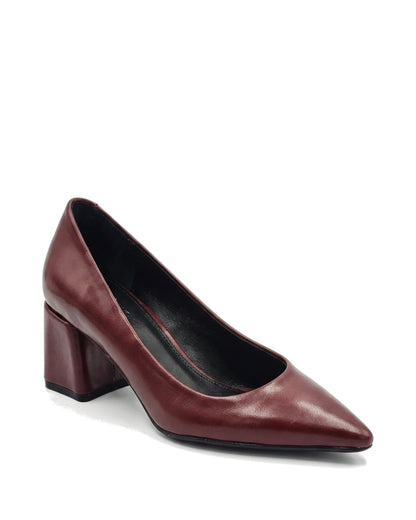 Alina — Burgundy — Front three-quarter view