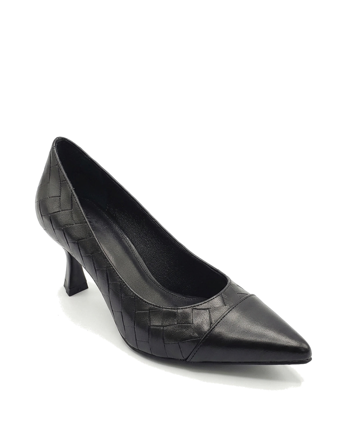 Solene — Black — Front three-quarter view