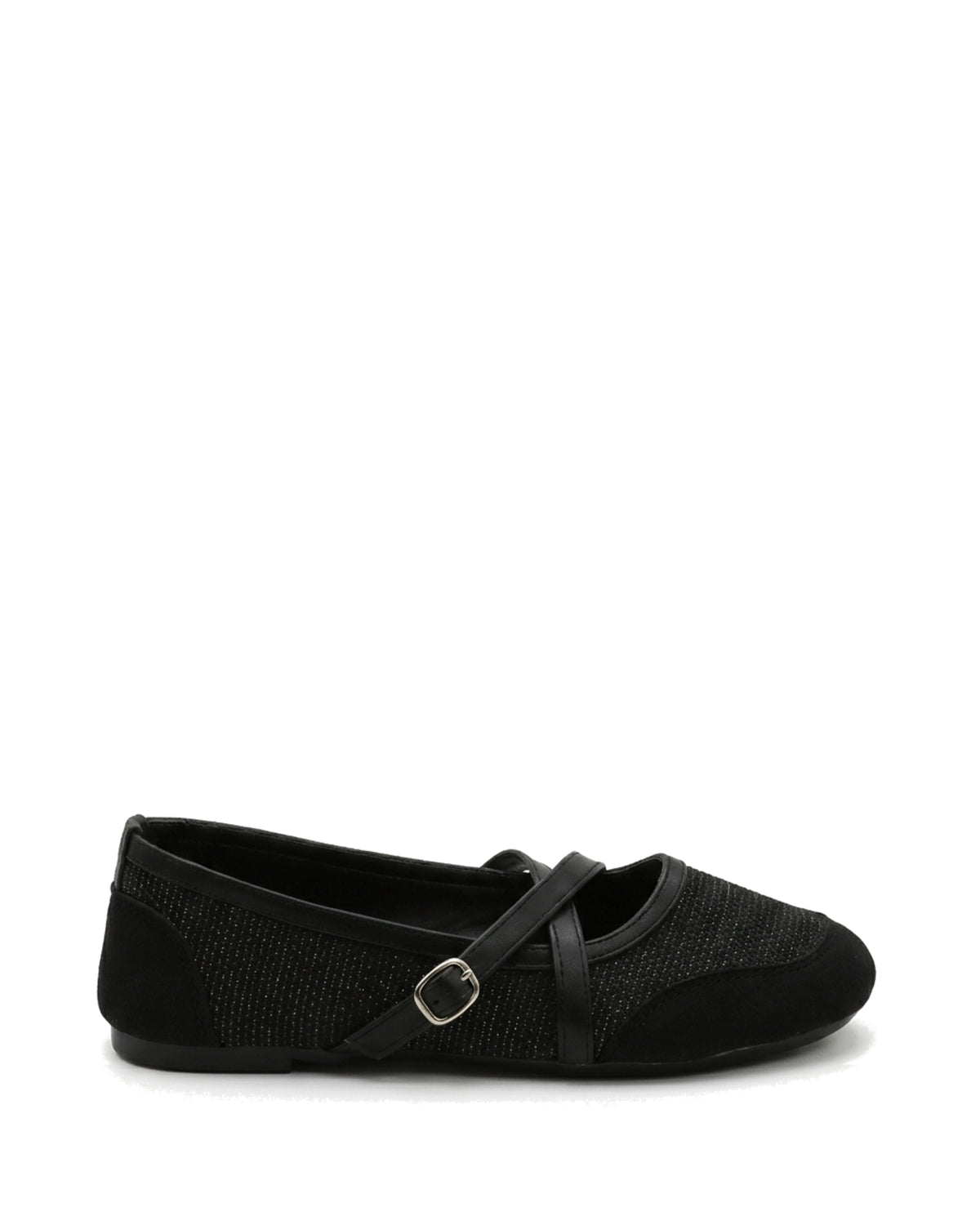 TKN Crossover — Black — rounded toe — side profile.